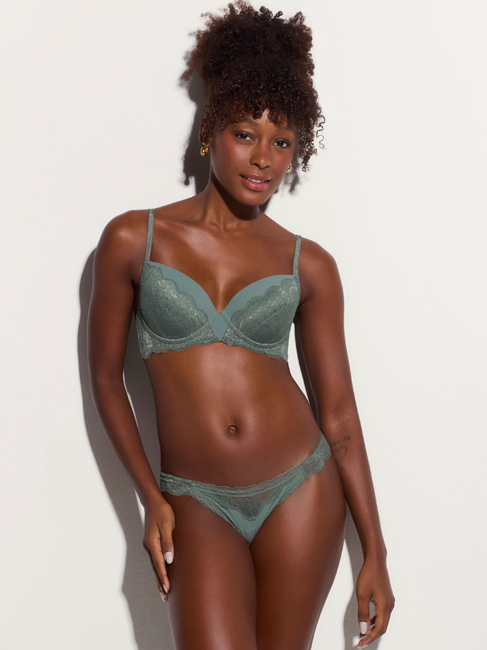 Slip Bikini-String Spitze Eloise Grün Laurel Wreath 6